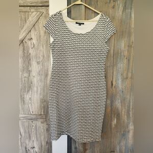 Sharagano summer dress